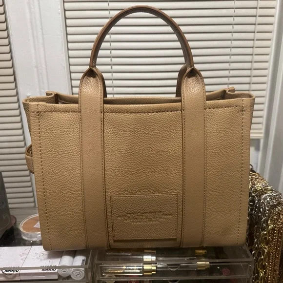 Marc Jacob - Tan LEATHER MEDIUM TOTE BAG - Picture 3 of 6